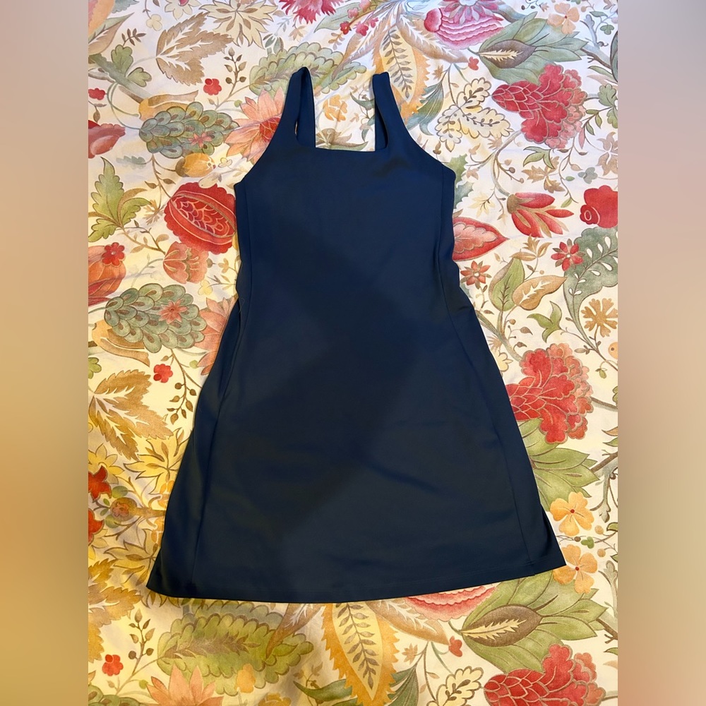 Girlfriend collective tommy dress